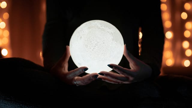 psychic reader